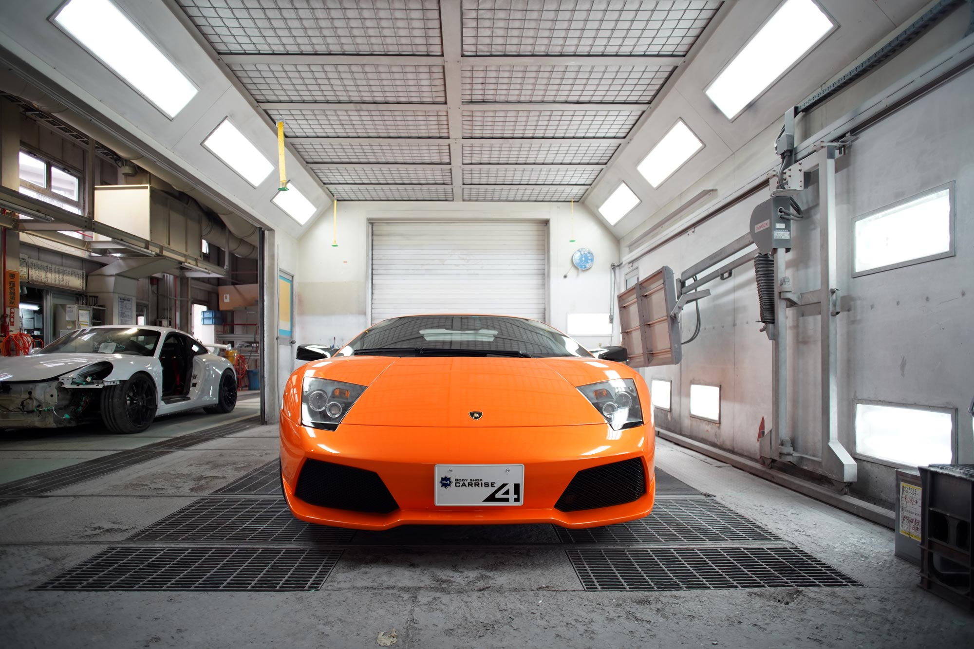 ボディーショップ　カーライズ４写真