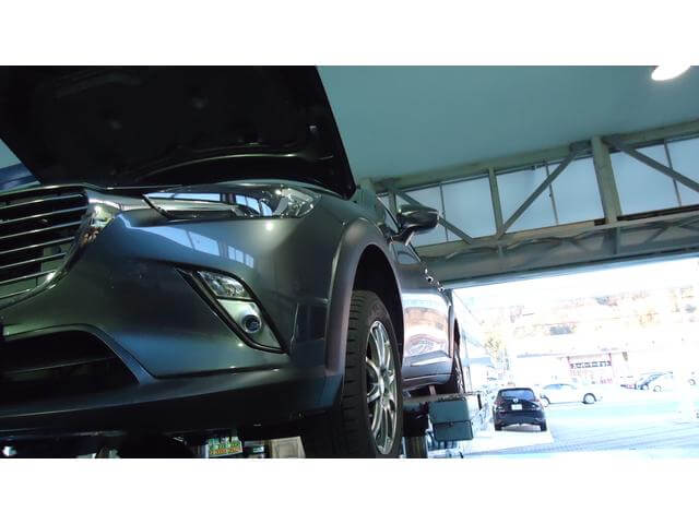 マツダ CX-3（DK5FW)のエンジンオイル、オイルエレメント交換、燃料フィルター水抜き作業 |  広島県の自動車の販売、車検・整備、鈑金【ピットイン鯉城 】