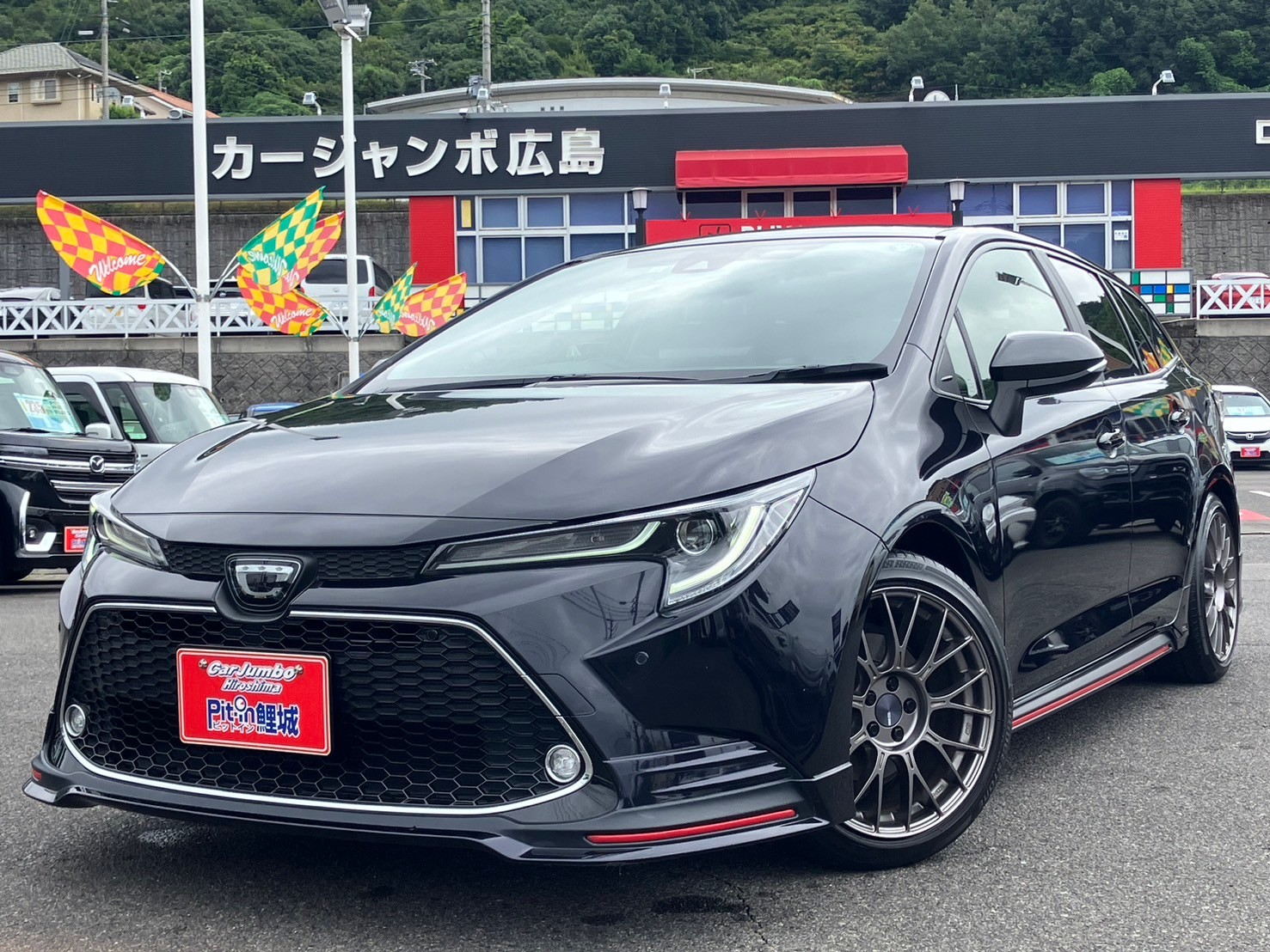 R2年式　トヨタ　カローラツーリング　ダブルバイビー　６速MT　TRDエアロ　トムズマフラー　純正ディスプレイオーディオ　ハーフレザー　バックモニター　DVD　BSM　ETC　6000859　【233】