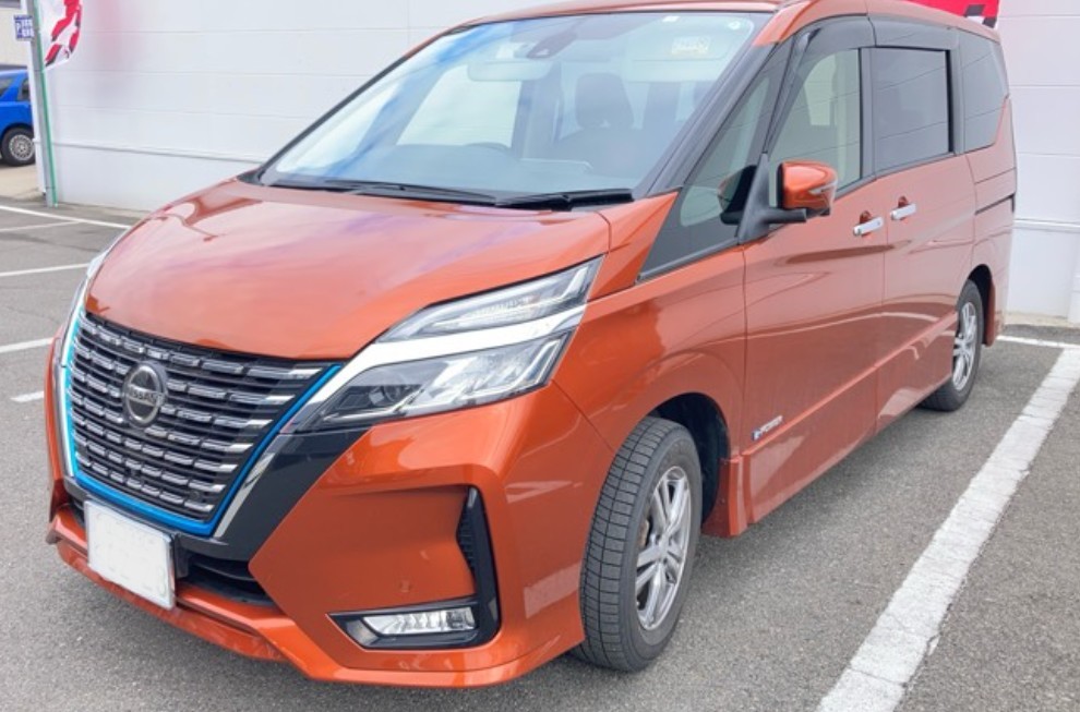 R2年式　セレナeパワー　ハイウェイスターV　フリップダウンM　両側電動スライドドア　全方位カメラ　【※40,500km】25-0390