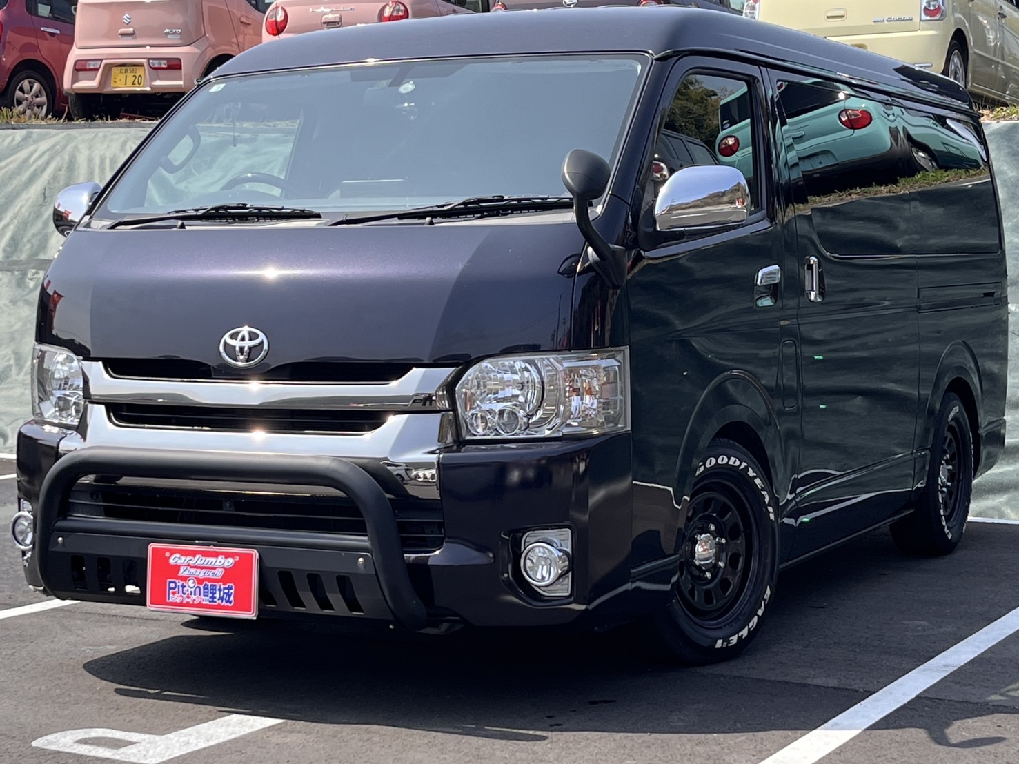 H27年式　レジアスエースバン　ロングスーパーGL　ダークプライム　禁煙車　バンパーガード　社外16インチアルミホイール　フリップダウン　【65,720㎞】　※修復歴有※