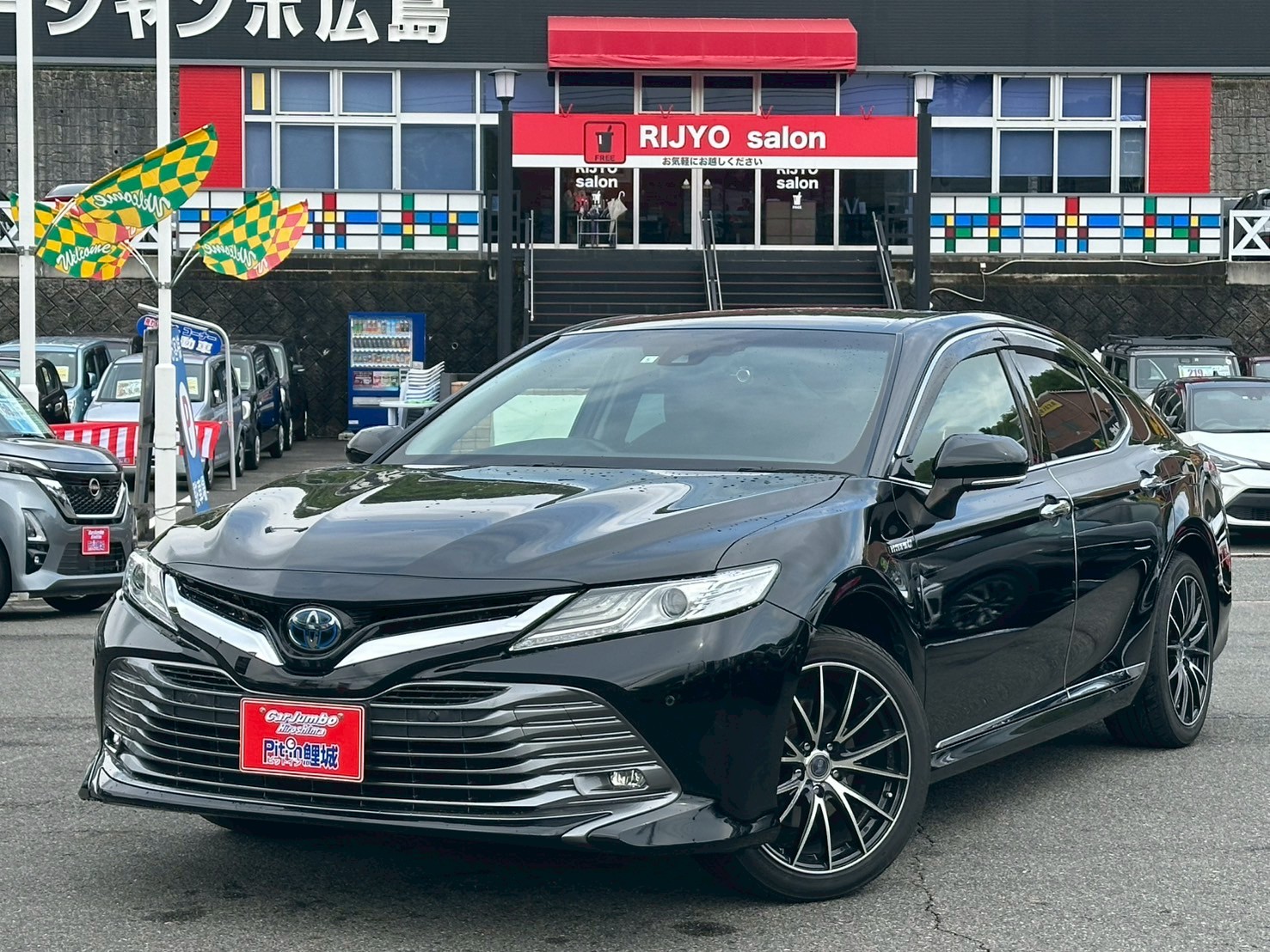 R１年式　トヨタ　カムリ　G　2500CC　AT　※社外１８インチアルミ・トヨタセーフティーセンス・LEDヘッドライト・LEDフォグライト・前後ドライブレコーダー・Bluetooth・Blu-ray・オートハイビーム・ビルトインＥＴＣ・キーレスプッシュスタート・スマートキー・ブラインドスポットモニター・サイドエアバッグ・カーテンエアバッグ・ＴＲＤマフラー【246】
