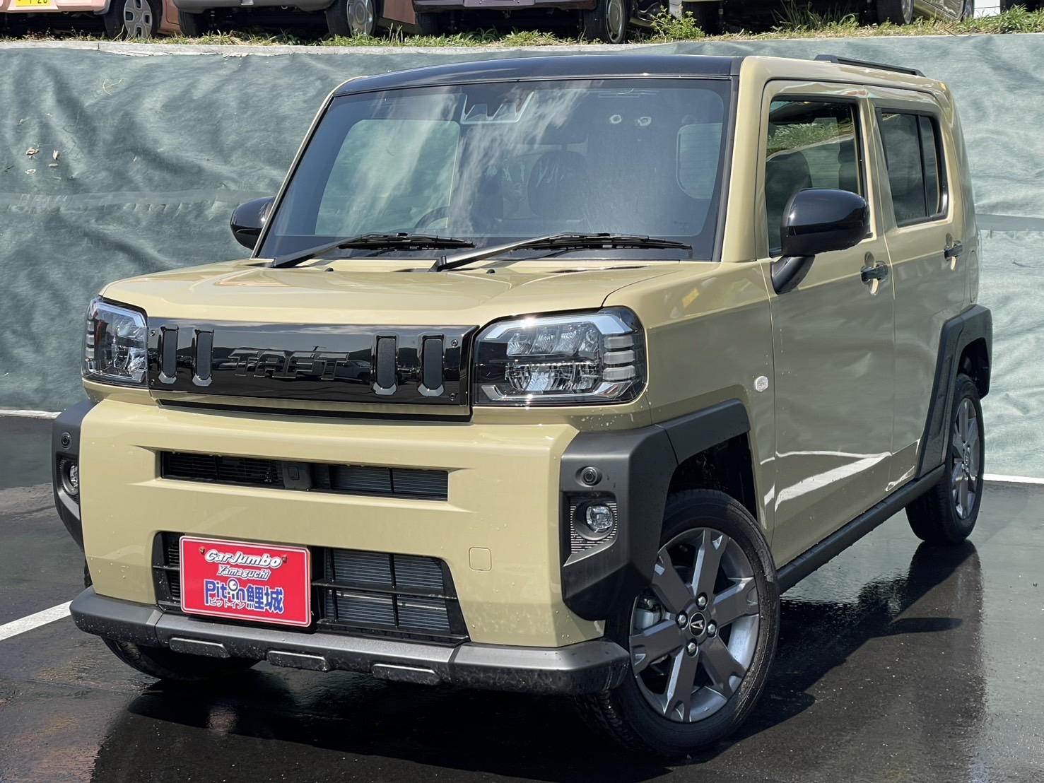 R6年式　タフト　Gダーククロムベンチャー　🌟登録済未使用車🌟　純正ディスプレイオーディオ　【10km】　24-1750