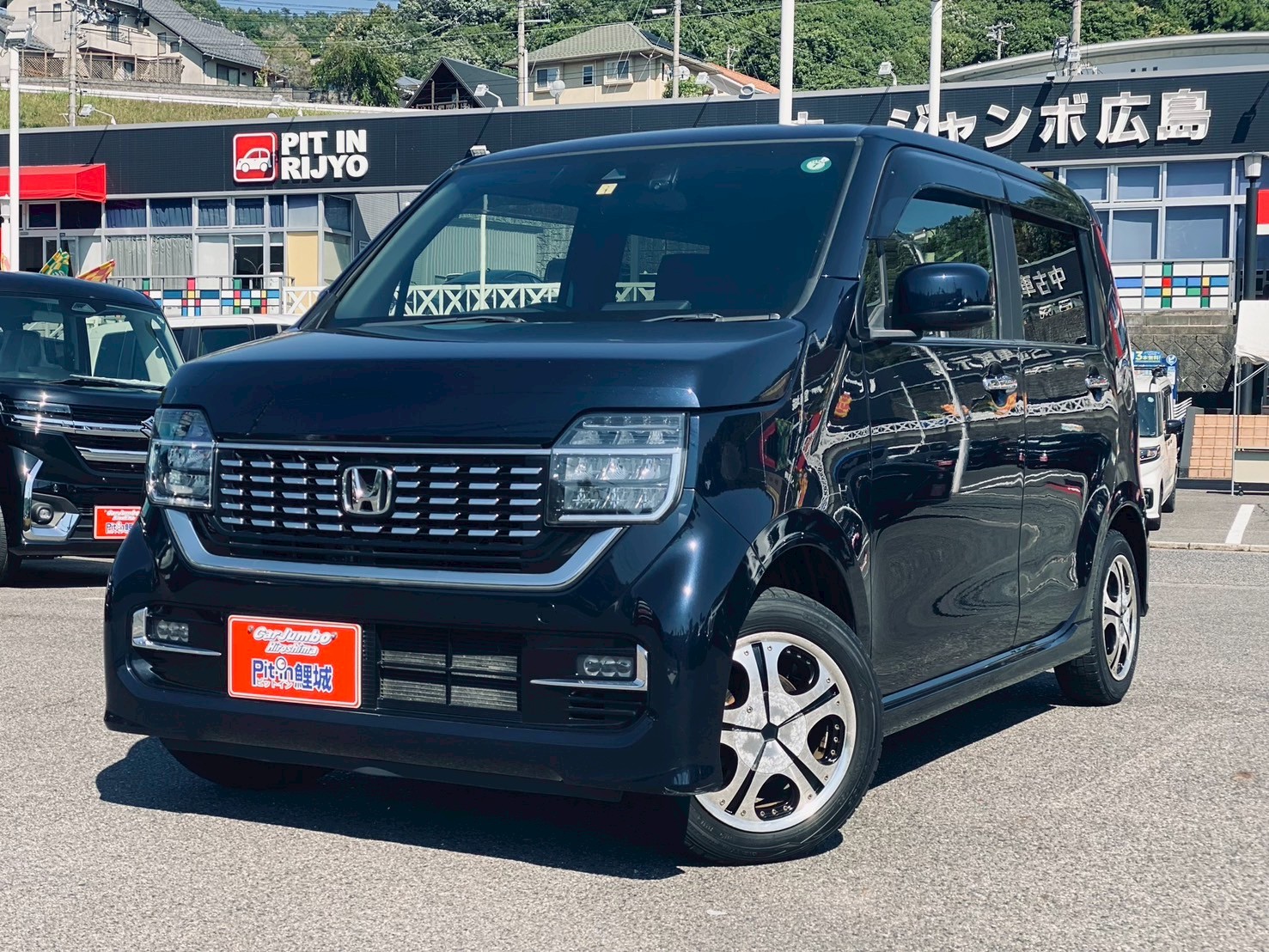 R2年式　ホンダ　N-WGNカスタム　純正９インチナビ／バックカメラ／コーナーセンサー／ホンダセンシング／ＥＴＣ／レーダークルーズコントロール／電子パーキングブレーキ／フルセグＴＶ／スペアキー／Ｂｌｕｅｔｏｏｔｈオーディオ【1005857】【234】