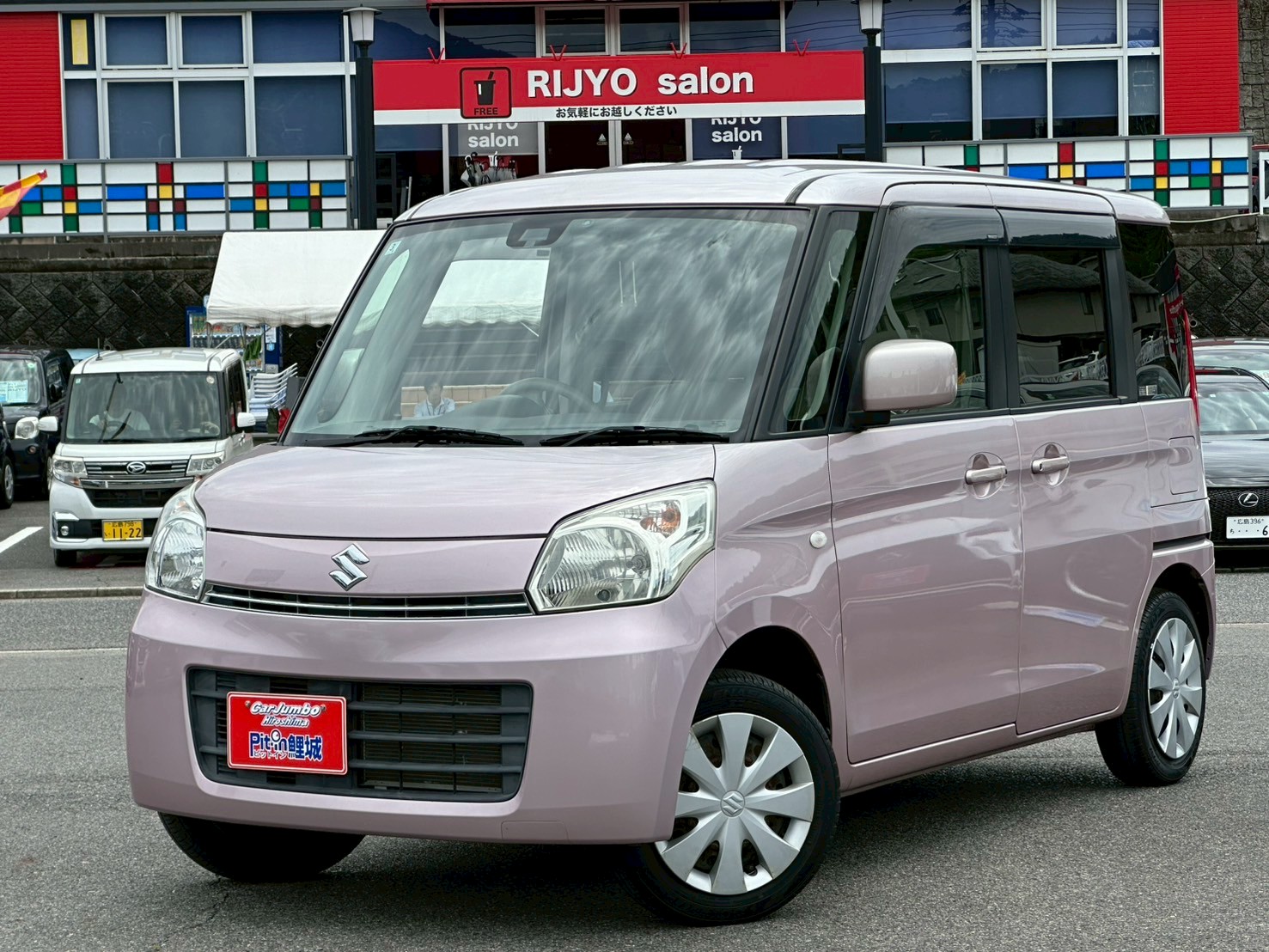 H26年式　スズキスペーシア　X　660CC　CVT　※左側オートスライドドア・社外ナビ・バックモニター・ETC・オートエアコン・プライバシーガラス・電格ミラー・リアサンシェード・Bluetooth・CD・DVD・キーレスプッシュスタート・スマートキー・レーダーブレーキ【246】