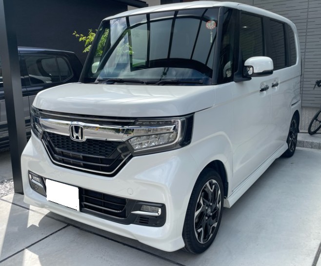 R2年式　N-BOXカスタム　G・Lターボホンダセンシング　純正ナビ　バックモニター　両側電動スライドドア　ビルトインETC　ハーフレザーシート　【51,500㎞】2246702
