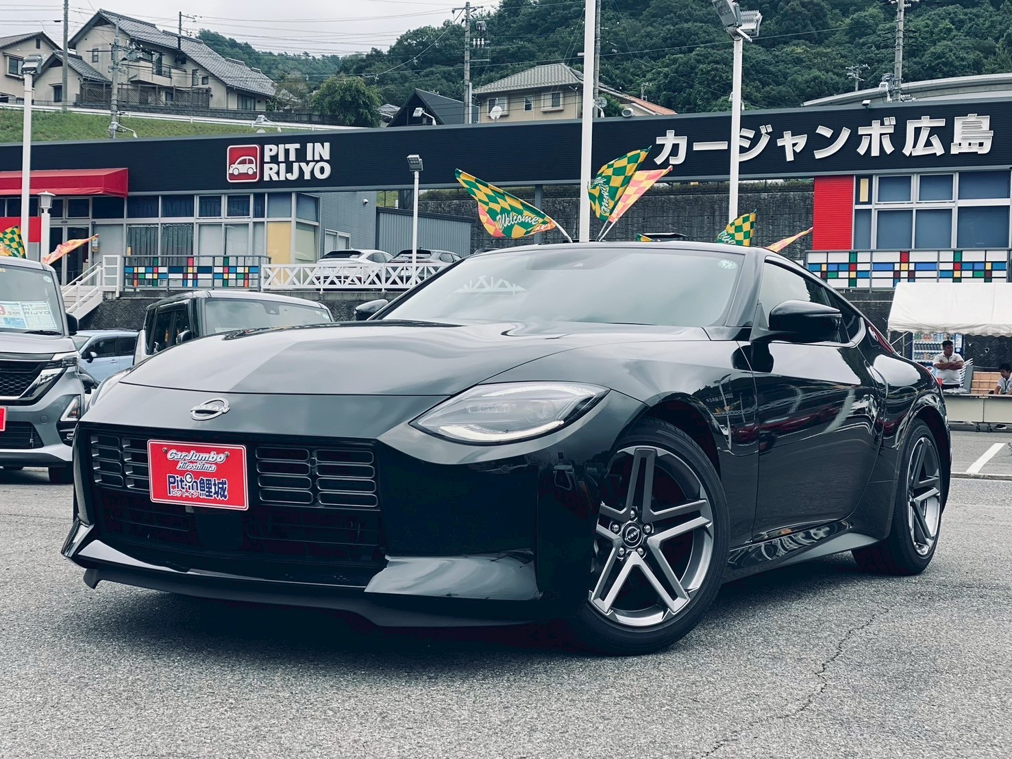 令和6年式　ニッサン　フェアレディZ　バージョンT　純正９インチナビ／バックカメラ／純正ドラレコ／ビルトインＥＴＣ２．０／パワーシート／シートヒーター／パドルシフト／純正１８インチＡＷ／ＢＯＳＥプレミアムサウンド／フルセグＴＶ／ハーフレザーシート／ＢＴ【123553】【234】