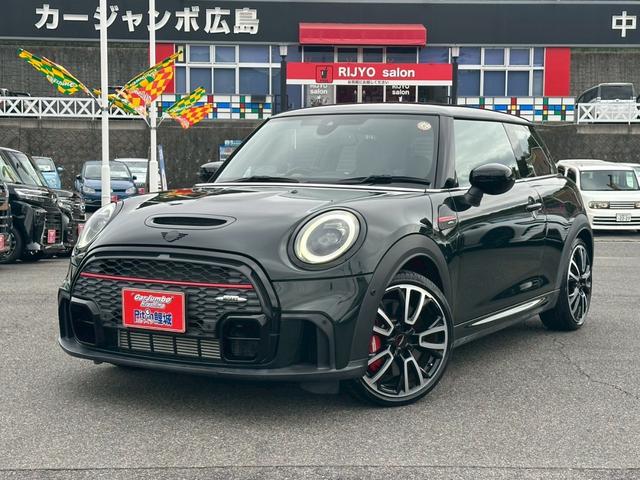 R4年　MINI　ジョン・クーパー・ワークスプレミアムプラスライン　ジョン・クーパー・ワークスプレミアムプラスライン．純正１８インチアルミ．純正ナビ．ＥＴＣ．アクティブコントロール【243】【WMW72DH0302S22554】