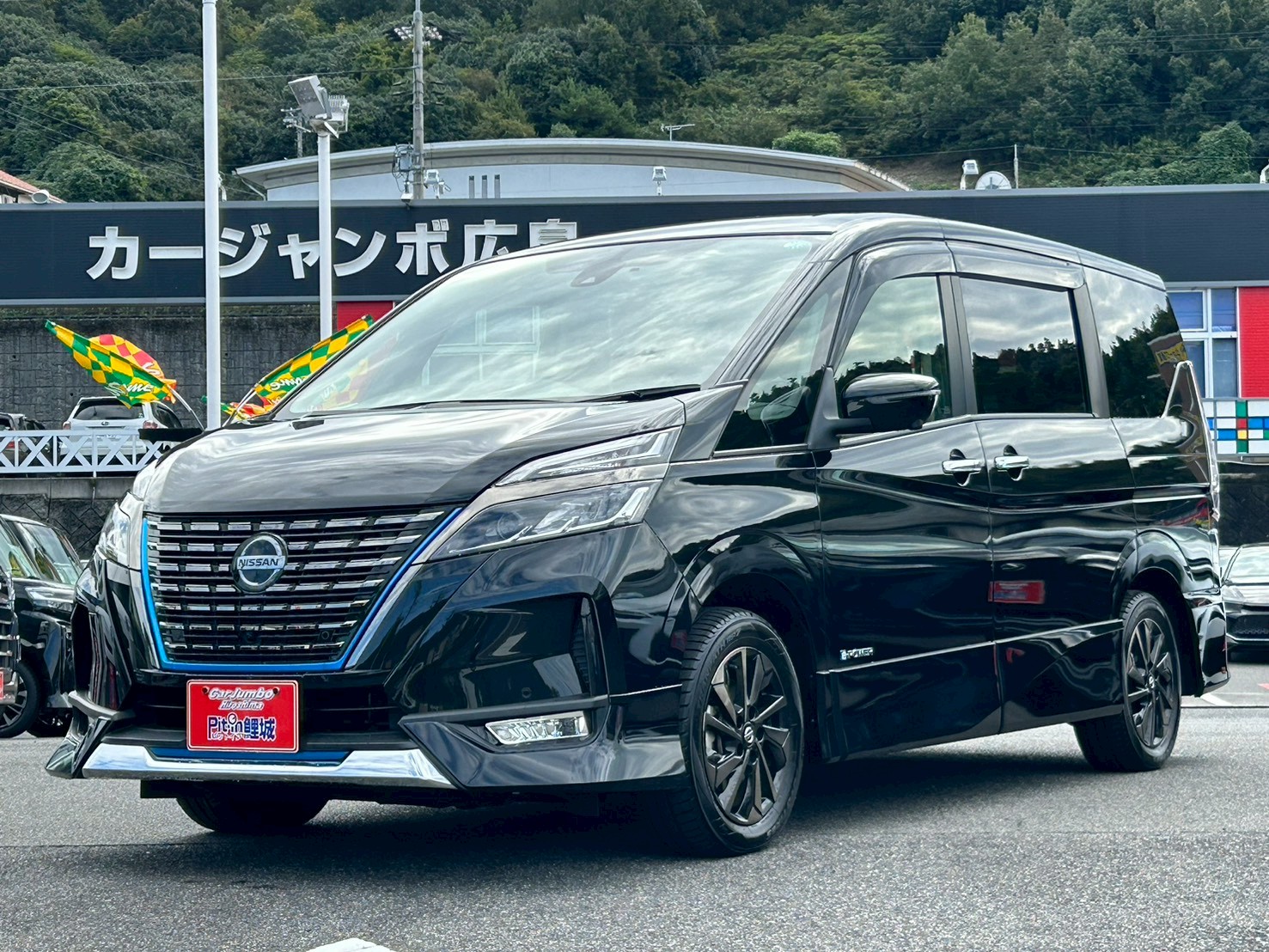 R3年　ニッサン　セレナ　ｅパワーハイウェイスターＶアーバンクロム　純正ナビ　フルセグテレビ　Bluetooth　アラウンドビューモニター　プロパイロット　ハンドルヒーター　左右シートヒーター　クルーズコントロール　両側電動スライドドア　デジタルインナーミラー　前ドラレコ【249】【124623】
