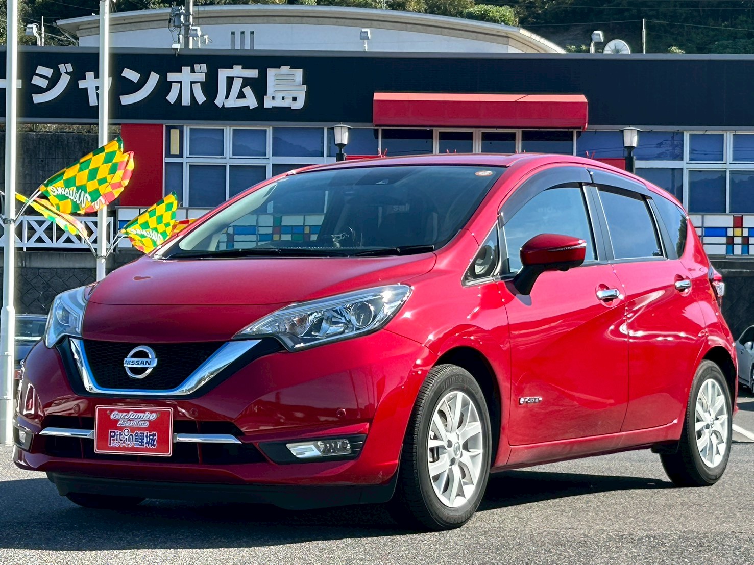 H30　ニッサン　ノート　ｅパワーメダリスト　純正ナビ　アラウンドビューモニター　フルセグテレビ　Bluetoothオーディオ　ETC　クルーズコントロール　Fドライブレコーダー　衝突軽減装置　横滑り防止装置　コーナーセンサー　純正15インチアルミ【249】【154619】