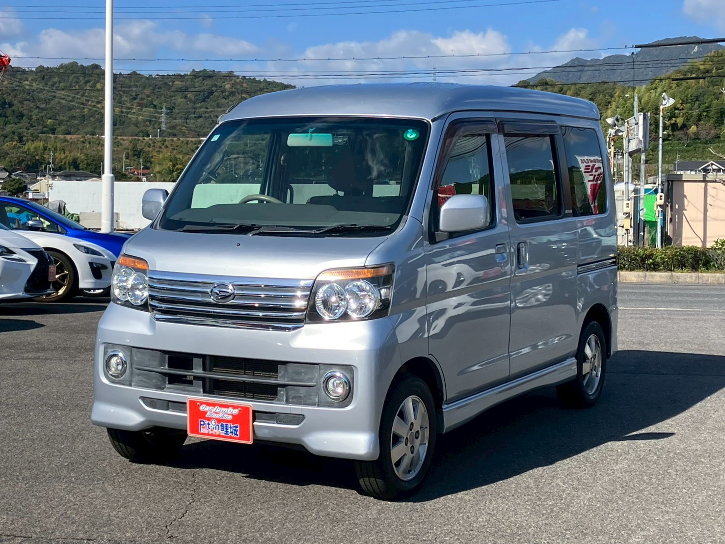 H25年式　ダイハツ　アトレーワゴン　カスタムターボRS　660CC　キーレス　ETC　前後ドライブレコーダー　純正CDオーディオ　キセノンライト　アルミホイール　【0056847】　71.100ｋｍ