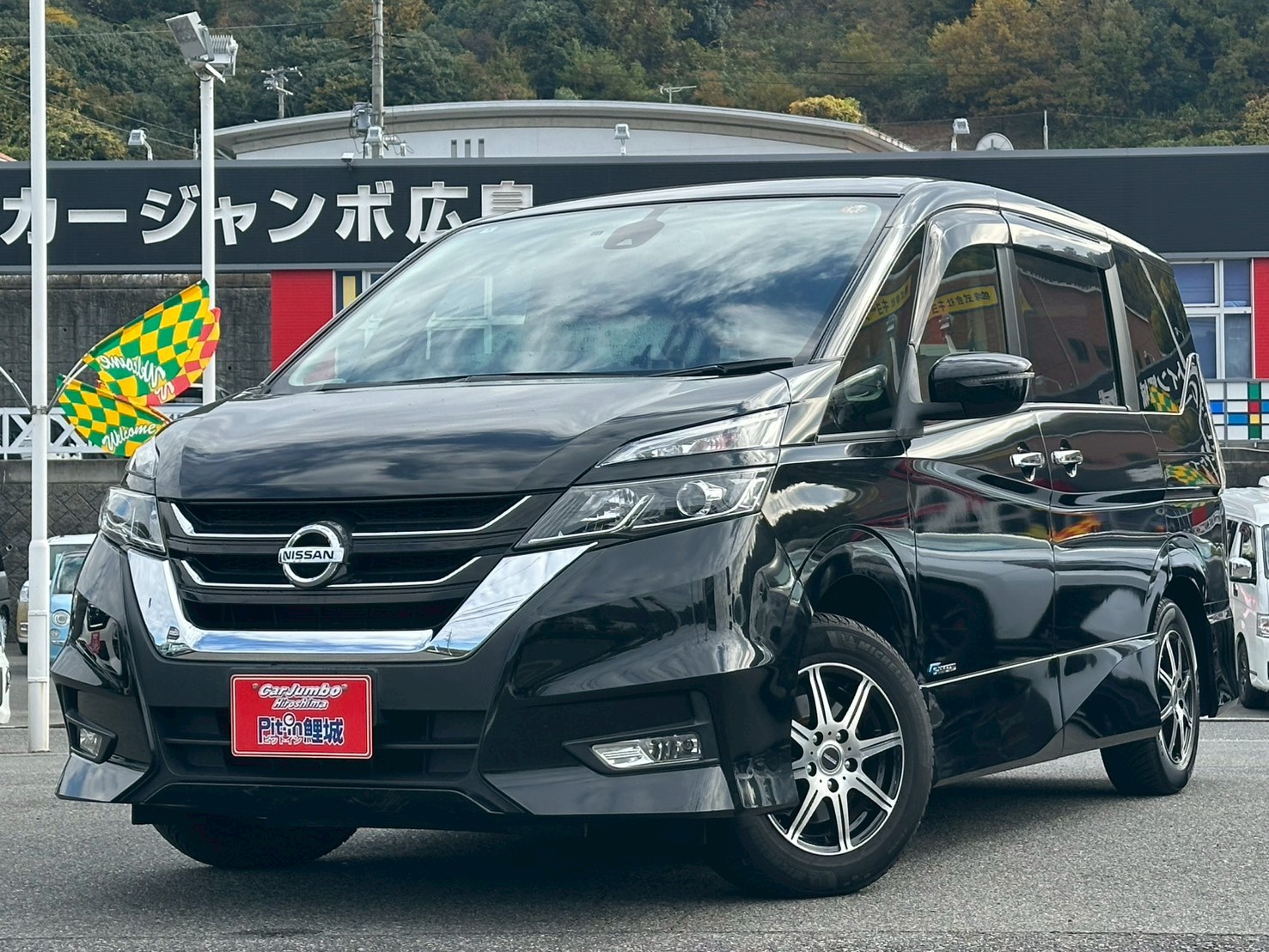 H30年式 日産セレナ ハイウェイスターVセレクション AT 2000CC NO:087085※LEDヘッドライト・両側電動スライドドア・後席モニター・純正後席モニター・社外アルミ・Bluetooth・HDMI・USBソケット・電格ミラー・ABS・リアサンシェード・リアテーブル・オートライト・オートエアコン【246】