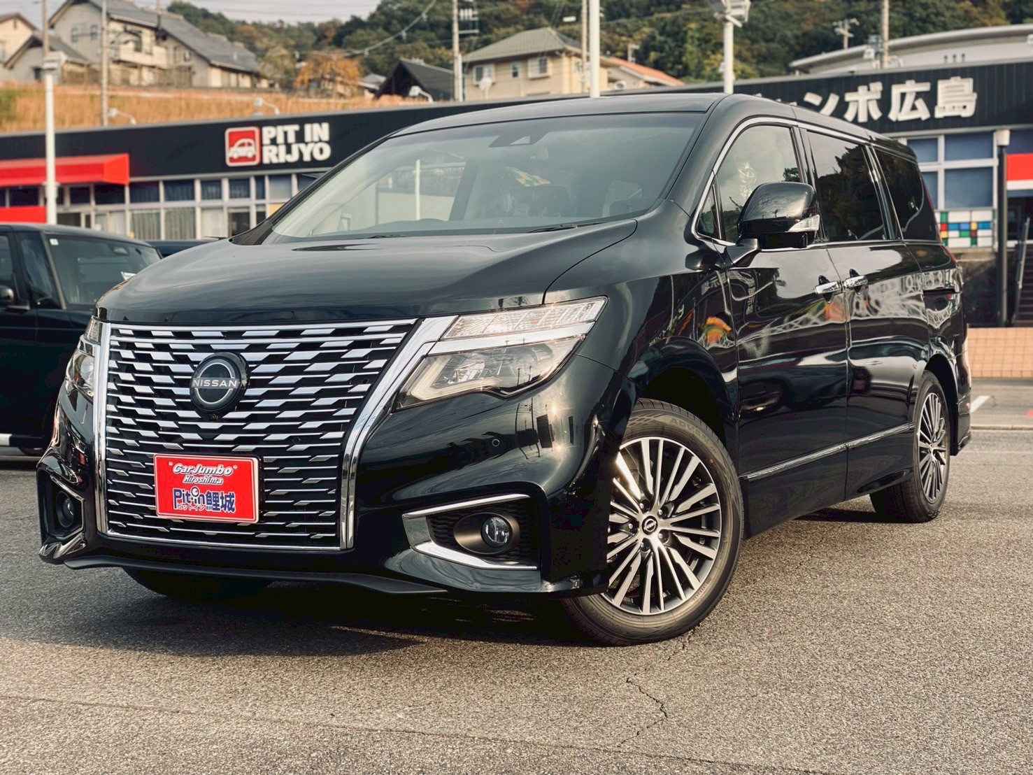 R7年式 ニッサン エルグランド 250ハイウェイスターS 7人乗り/インテリジェントクルーズコントロール/ハーフレザー調シート/USBソケット/純正18インチAW/パワーバックドア/両側電動スライドドア/アラウンドビューモニター/エマージェンシーブレーキ【234】【171386】