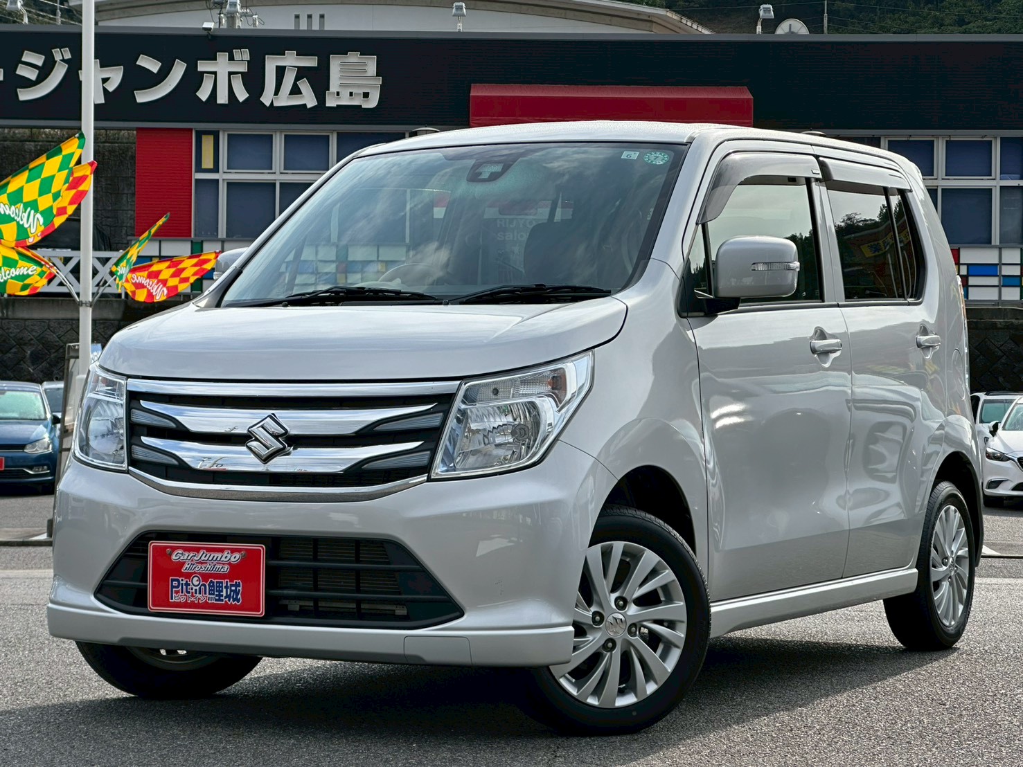 H２７年式　スズキワゴンR　FZ　660CC　CVT　NO:135215※オートエアコン・プライバシーガラス・電格ミラー・シートヒーター・シートリフター・リアワイパー・リアスポイラー・純正アルミ・アイドリングストップ・キーレスプッシュスタート・スマートキー・レーダーブレーキサポート・ISOFIX【246】