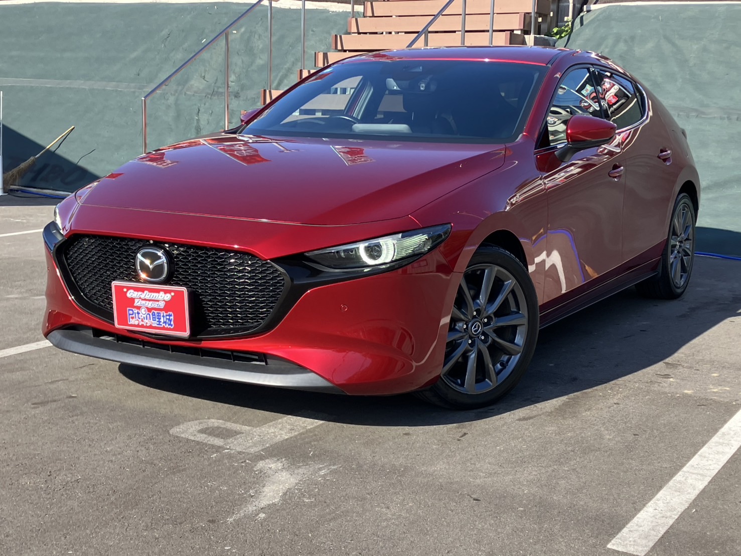 R3年式 マツダ3ファストバック 20S Lパッケージ 360度セーフティパッケージ BOSEサウンド レーダークルーズ シートヒーター 【50,960㎞】 150883