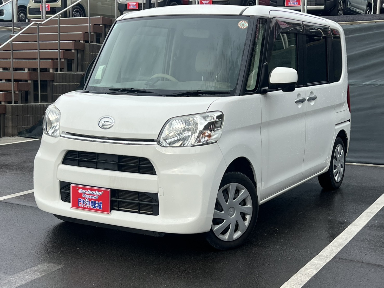 H27年式　ダイハツ　タント　X　スマートキー　左側パワースライドドア　ロールサンシェード　オートエアコン　オートライト　電動格納ミラー　【92,850km】　0264934