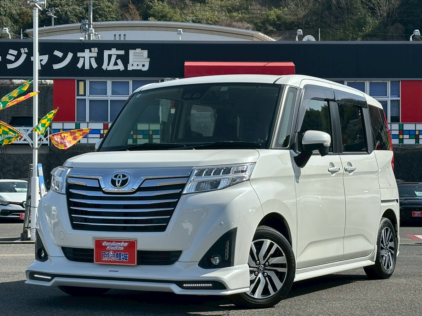 H30年式 トヨタ ルーミー カスタムG 1000CC AT NO:0269151※LEDヘッドライト・LEDフォグライト・両側電動スライドドア・TRDエアロ・社外9インチナビ・Bluetooth・フルセグTV・クルーズコントロール・シートヒーター・キーレスプッシュスタート・スマートキー・ドライブレコーダー・プライバシーガラス・リアワイパー・ミラーウィンカー・スマートアシスト【246】