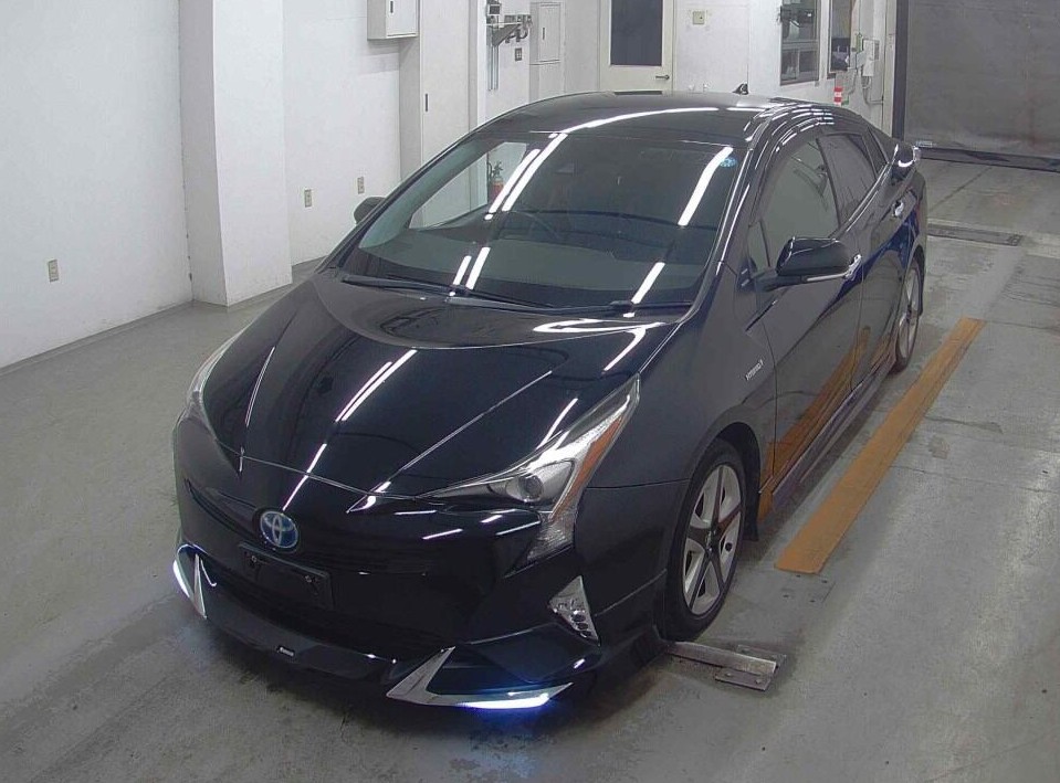 H29年式　トヨタ　プリウス　Sツーリングセレクション　モデリスタフルエアロ　純正9インチナビ　フルセグTV　ETC　バックカメラ　【79,000㎞】　8070732