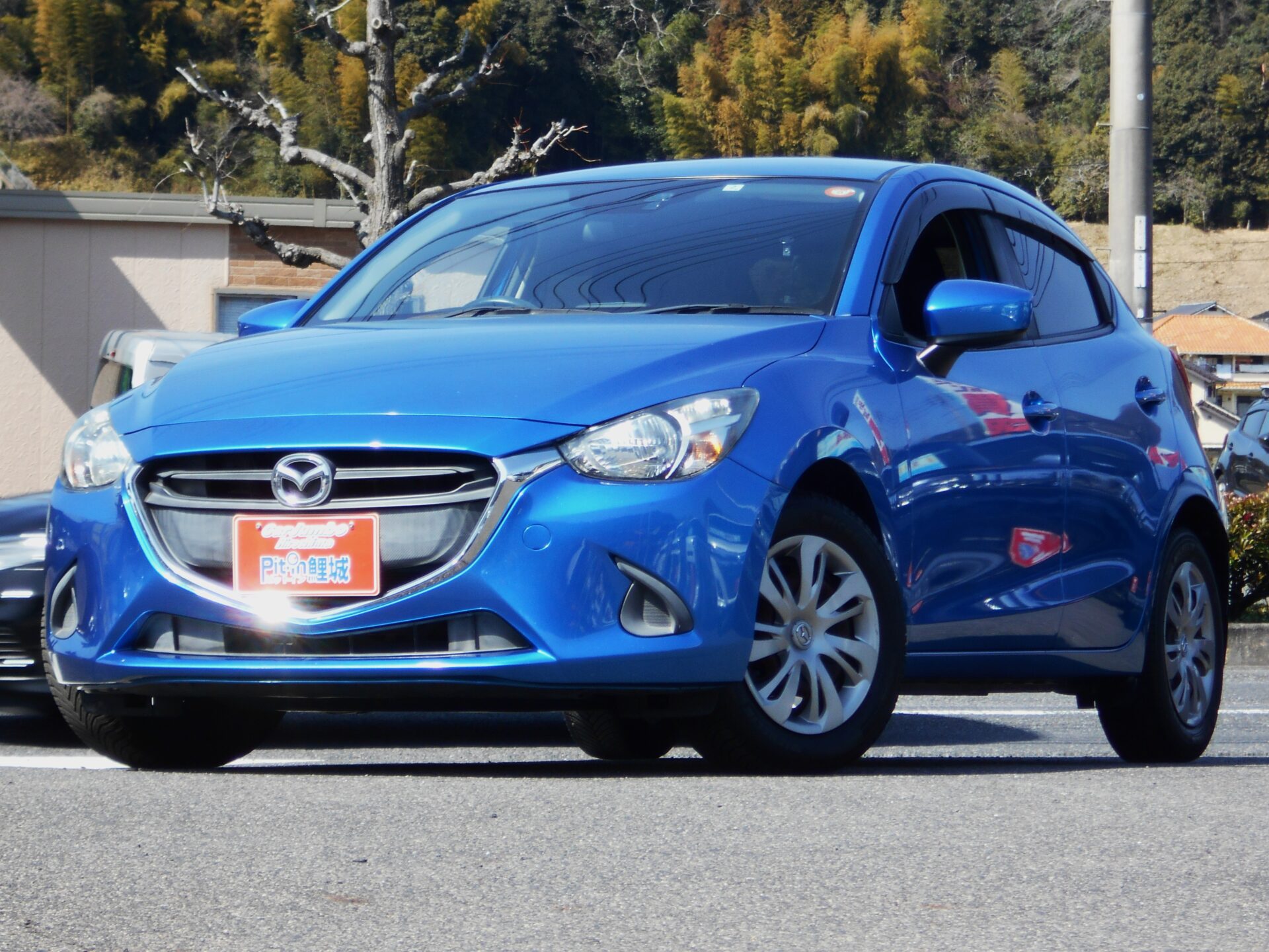 H28年式 デミオ 13S (144114)走行39000km 純正ナビ PUSHキーレス