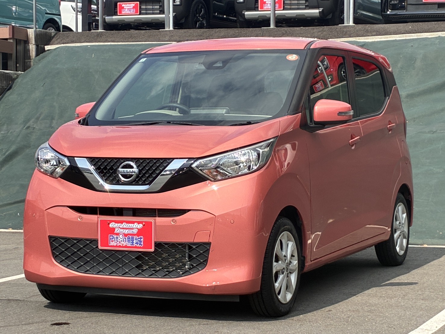 R1年式　ニッサン　デイズ　X　純正9インチナビ　フルセグTV　CD＆DVD　アラウンドビューモニター　アイドリングストップ　ステアリングスイッチ　【35,950㎞】　0025149