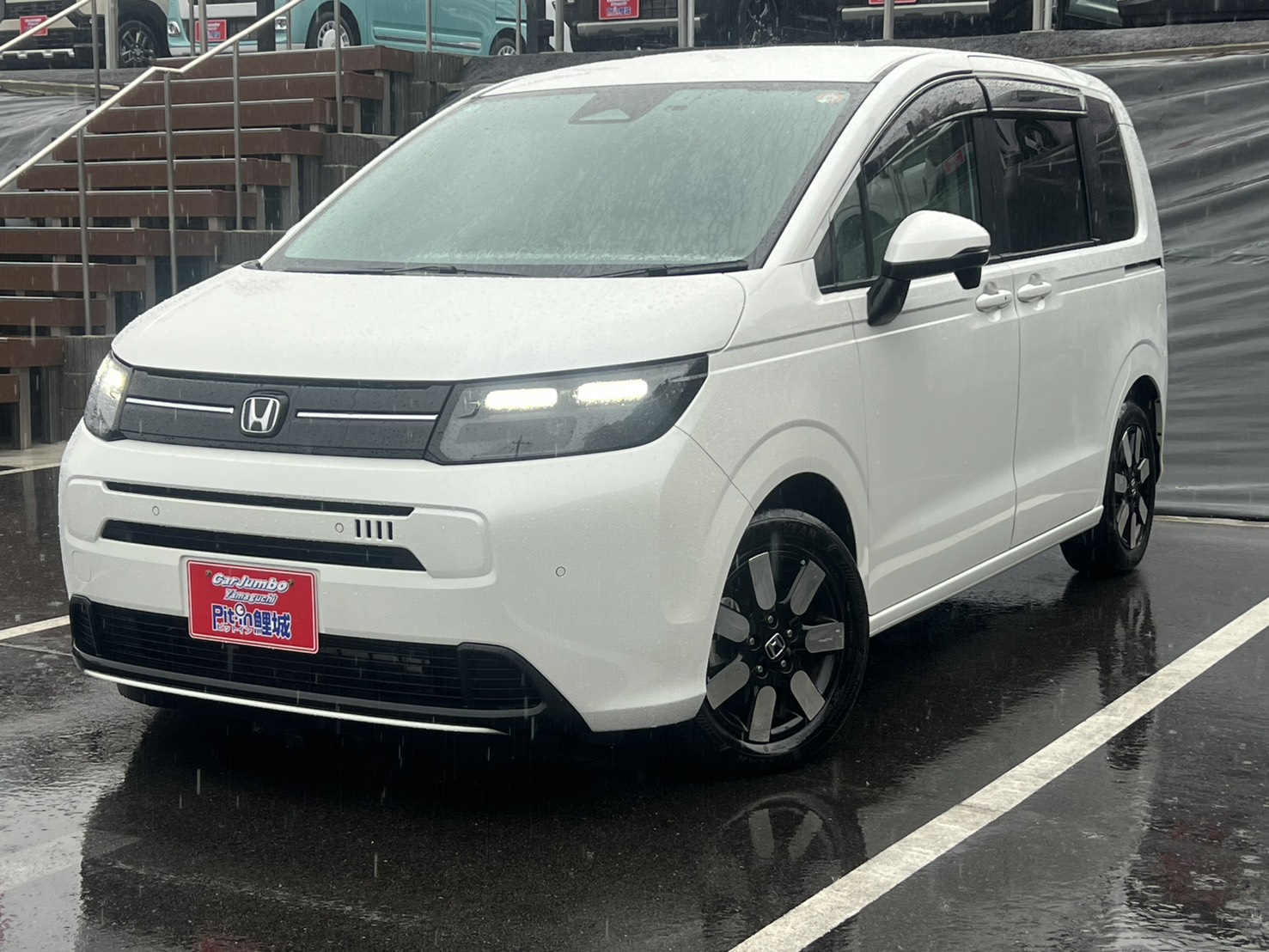 R6年式 ホンダ フリード エアーEX ホンダセンシング 純正8インチナビ 両側パワースライドドア シートヒーター LEDヘッドライト スマートキー レーダークルーズコントロール レーンキープアシスト 【27,650km】 26-0540 ※環境性能割25,200円