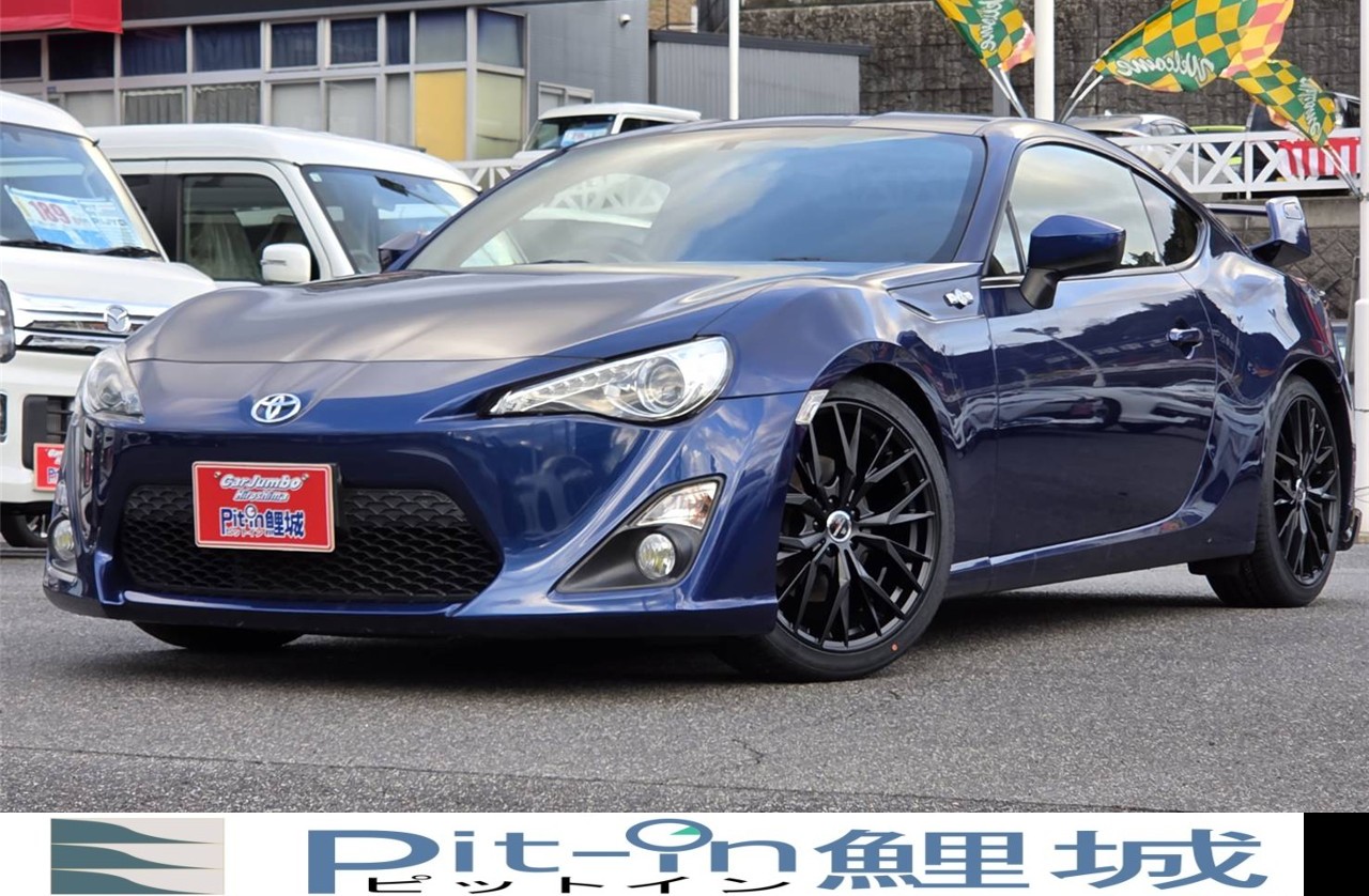 H２６年式　トヨタ　８６　社外エアロ　マフラー　ブリッツ車高調　新品１８インチＡＷ　タイヤ　スマートキー　社外テールランプ　【ZN6-040297】「28」