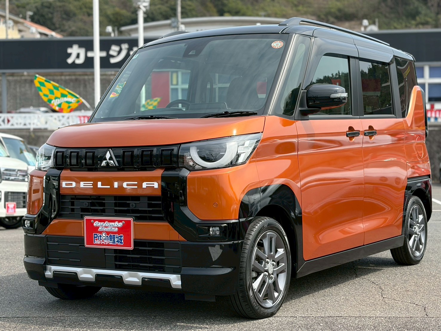 R6　三菱　デリカミニ　Tプレミアム　電動格納ドアミラー　両側電動スライドドアドア　左右シートヒーター　純正ディスプレイオーディオ　アラウンドビューモニター　Bluetooth　ETC　　ステアリングヒーター　デジタルインナーミラー　純正アルミ【249】【0602701】