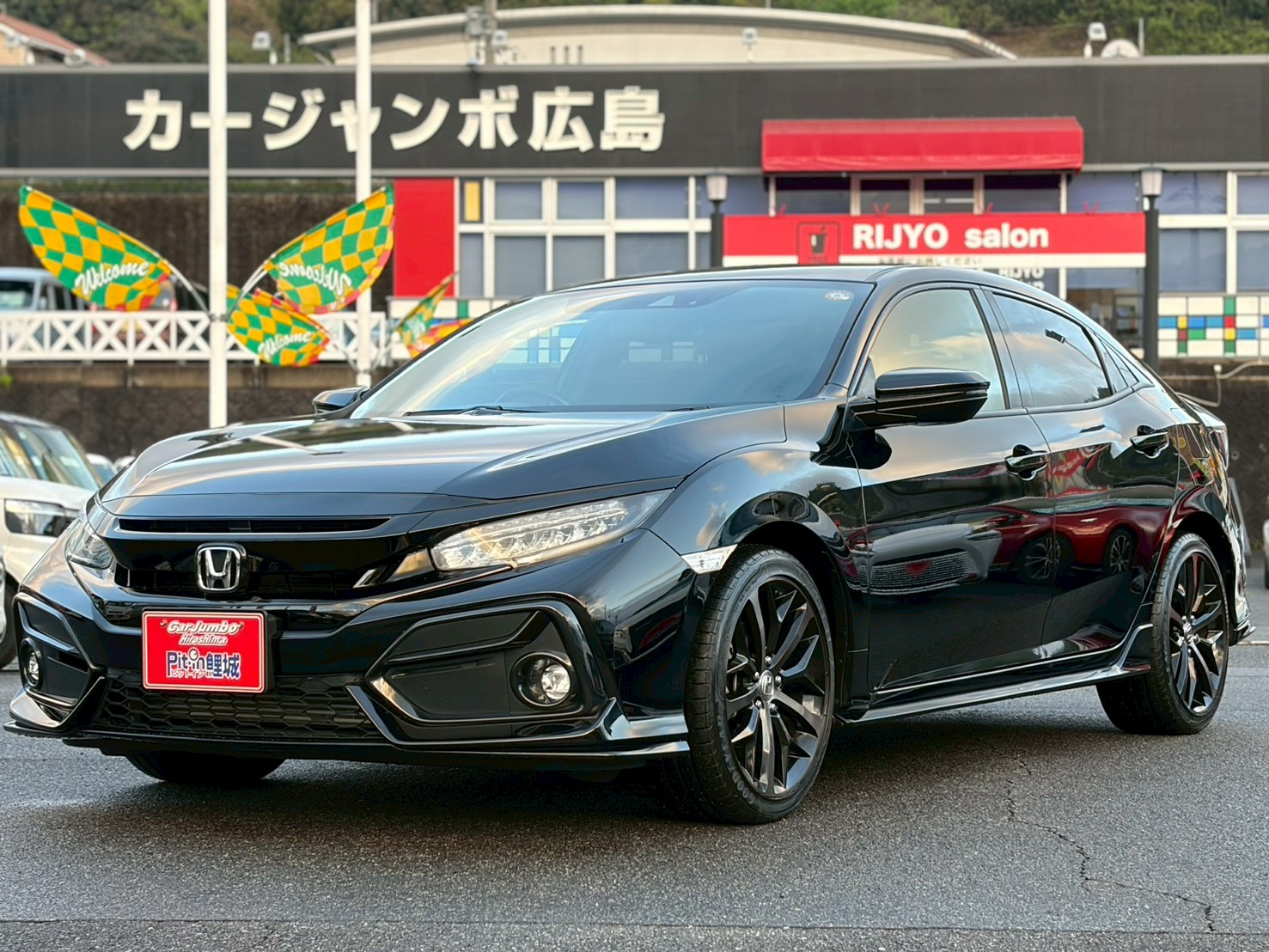 R2　ホンダ　シビック　1.5　純正ナビ　バックカメラ　フルセグテレビ　Bluetooth　ETC2.0　電動格納ドアミラー　衝突軽減装置　横滑り防止装置　左右シートヒーター　LEDヘッドライト　パドルシフト　クルーズコントロール　純正18インチアルミ【249】【1201648】