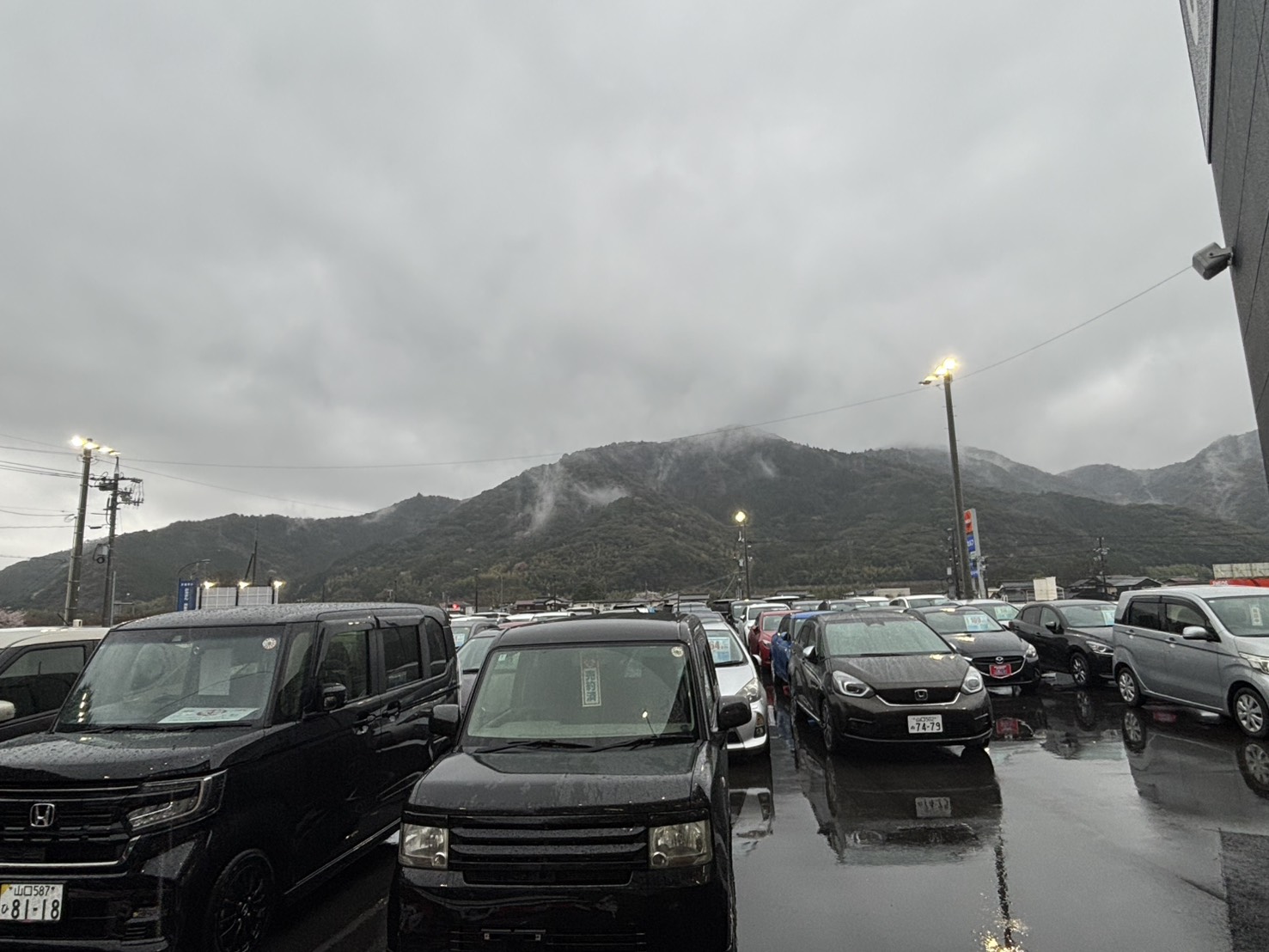 🌧️ Even on a rainy day, we are happy to serve you!