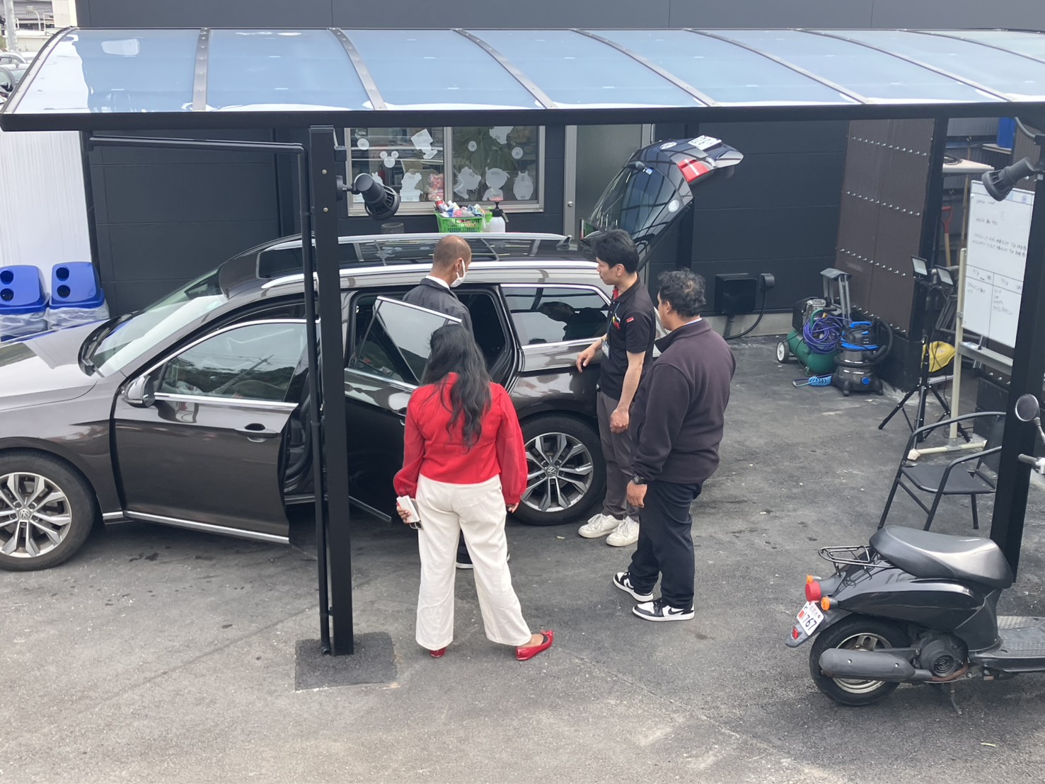 🚗 査定を学ぶ現場から｜再塗装車の見抜き方を実践中！