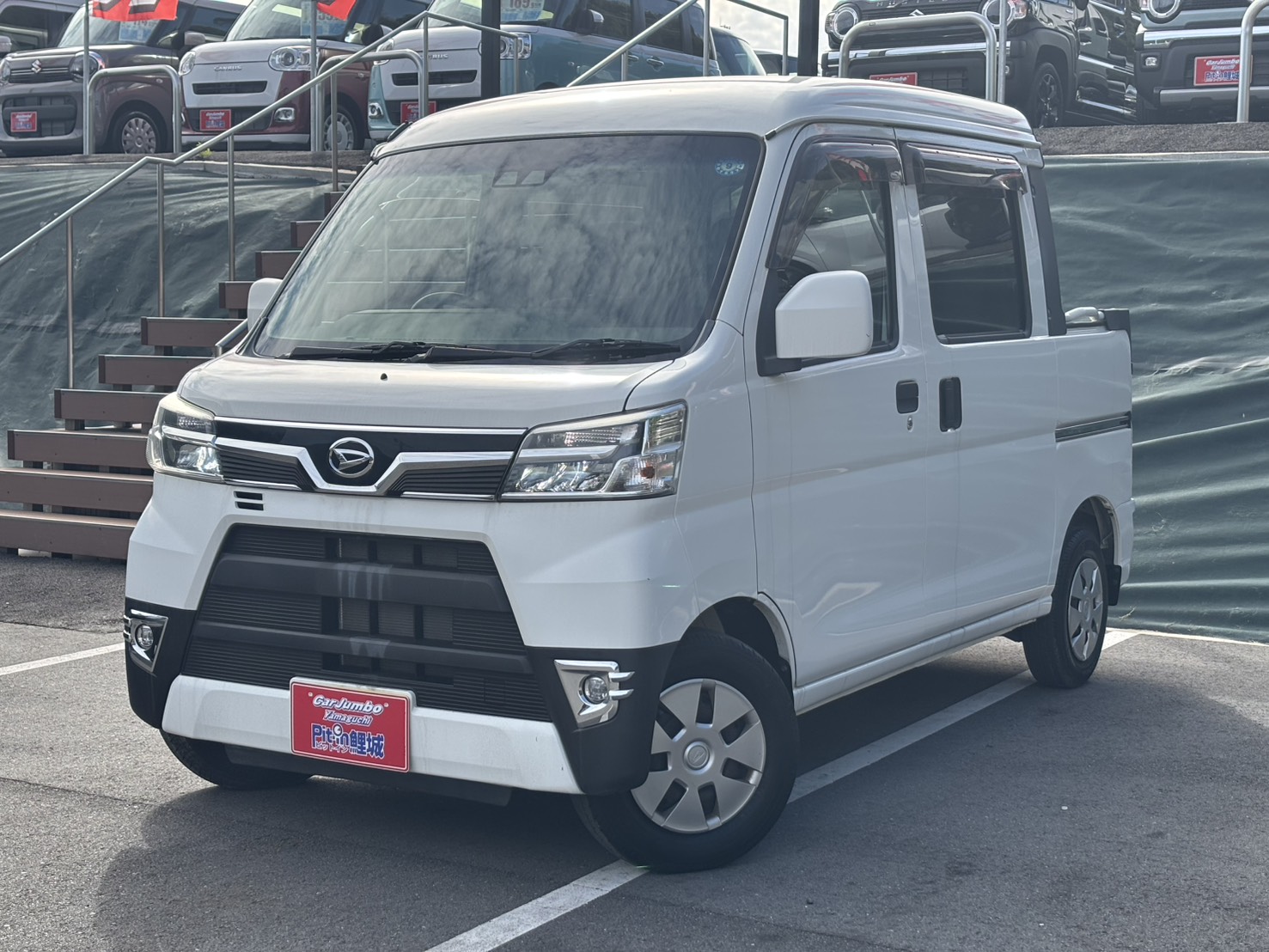 H30年式 ダイハツ ハイゼットデッキバン G SAⅢ 4WD 【15,200km】 26-0571